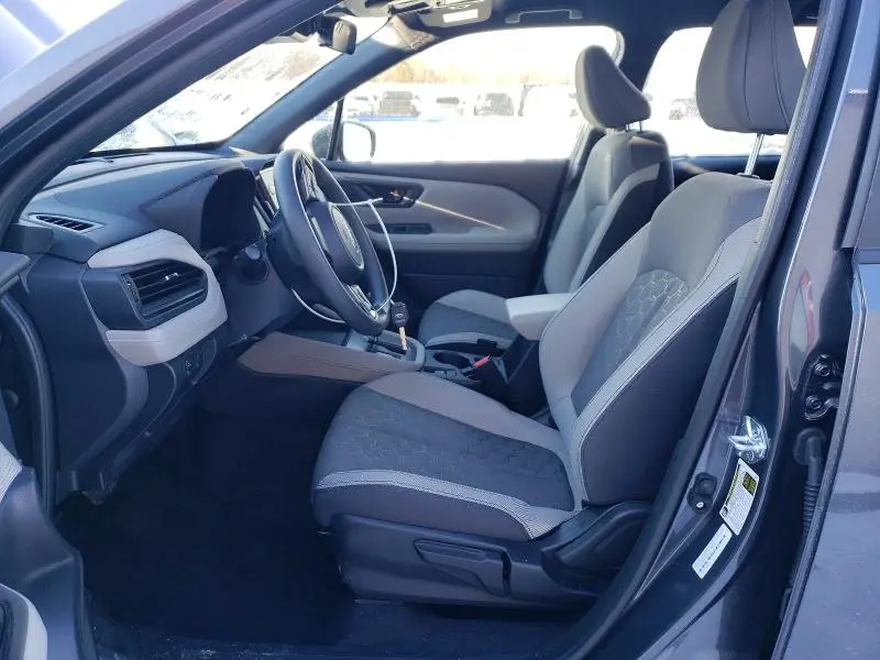 2025 SUBARU FORESTER   