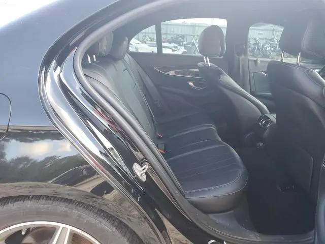 2017 MERCEDES-BENZ E 300  