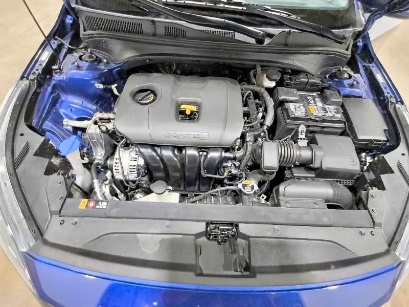 2023 KIA FORTE LXS  