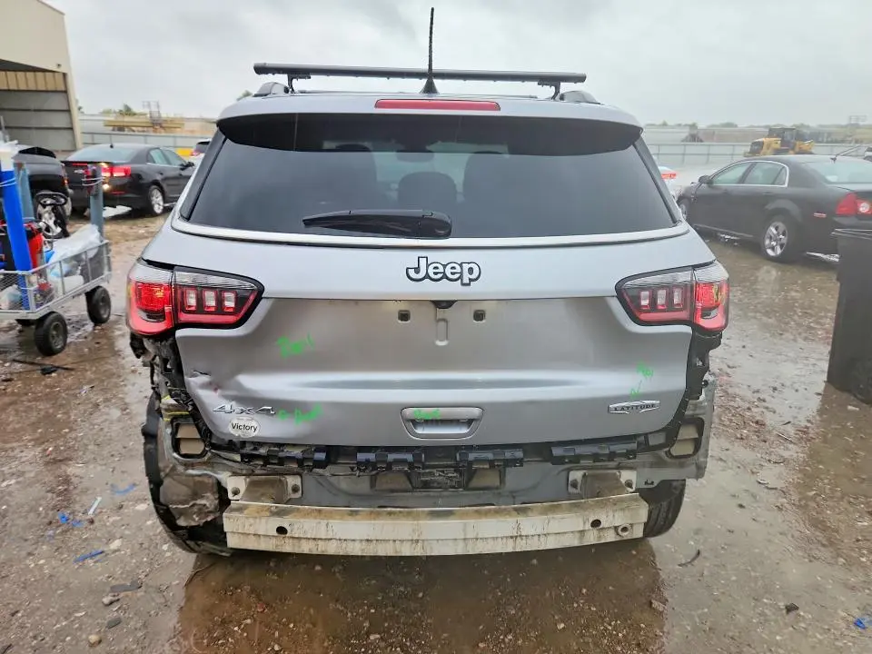 2019 JEEP COMPASS LATITUDE  