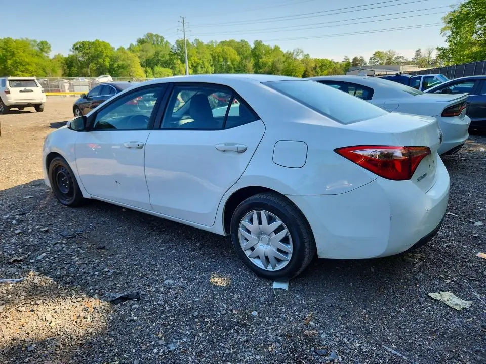 2017 TOYOTA COROLLA LE  