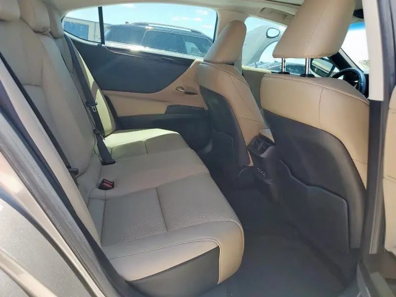 2019 LEXUS ES 350  
