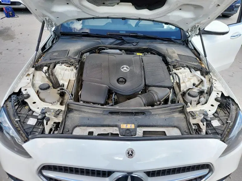 2022 MERCEDES-BENZ C 300  