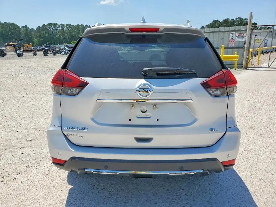 2020 NISSAN ROGUE SL  