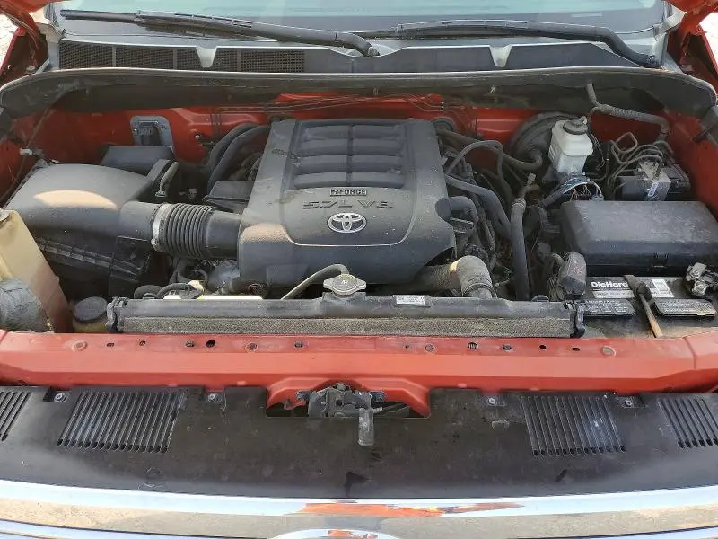 2016 TOYOTA TUNDRA SR5  