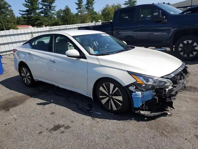 2022 NISSAN ALTIMA SV