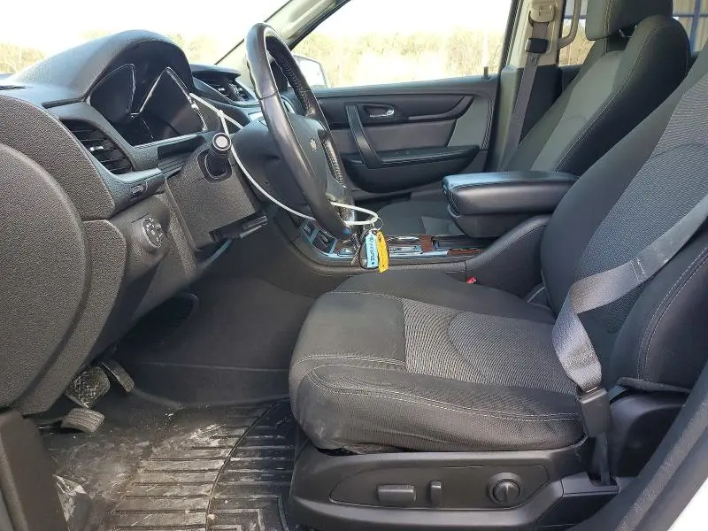 2014 CHEVROLET TRAVERSE LT  