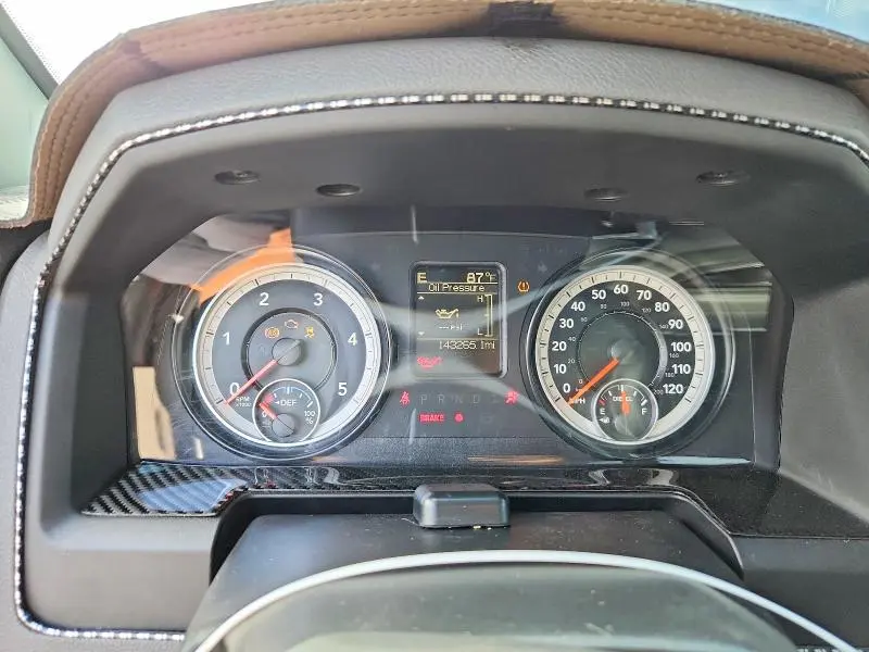2015 RAM 1500 ST  
