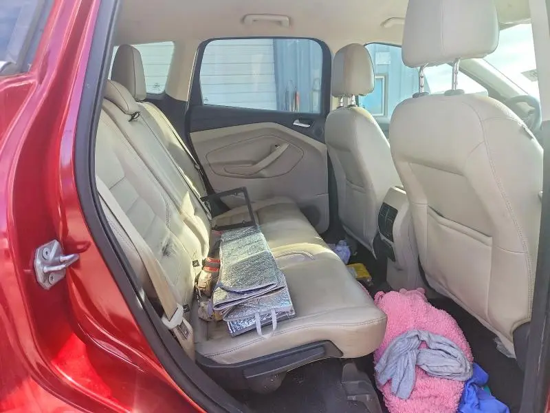 2017 FORD ESCAPE TITANIUM  