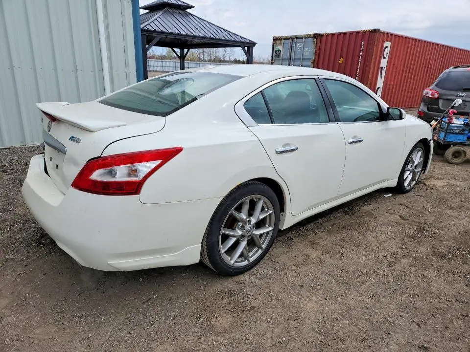 2010 NISSAN MAXIMA 3.5 S  