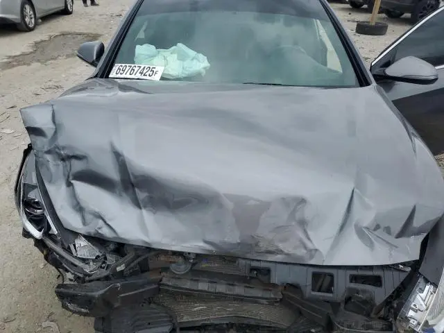 2018 HYUNDAI SONATA SPORT  