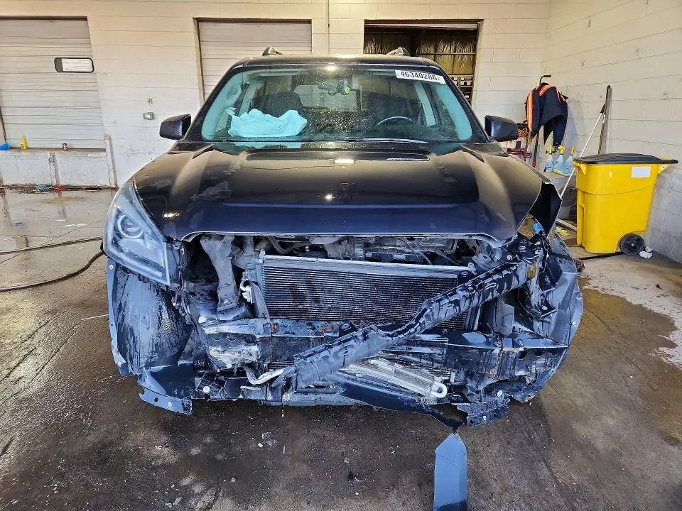 2013 GMC ACADIA SLE  
