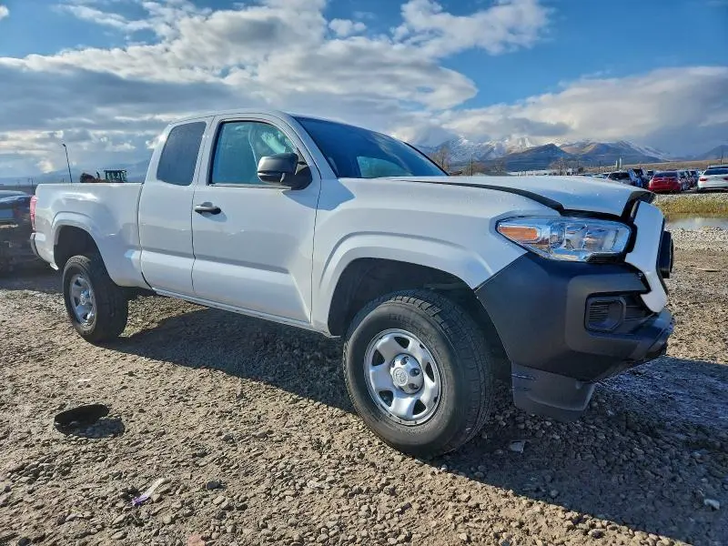 2023 TOYOTA TACOMA SR  