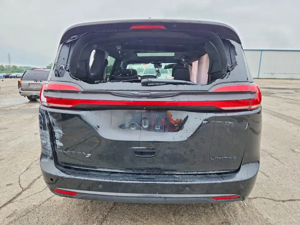 2025 CHRYSLER PACIFICA LIMITED  