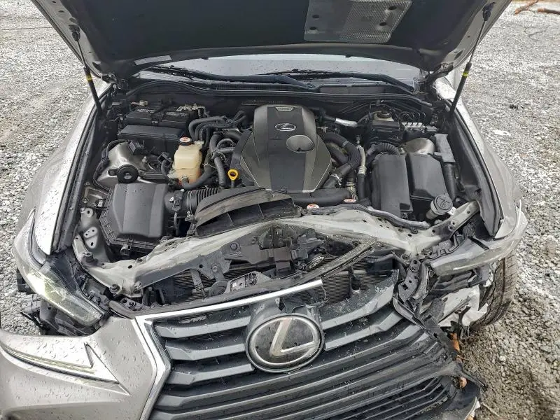 2018 LEXUS IS 300  