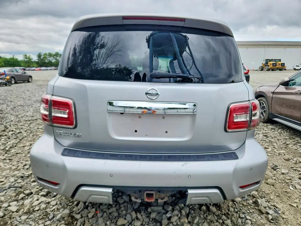 2017 NISSAN ARMADA SV  