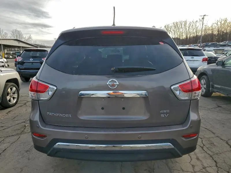 2014 NISSAN PATHFINDER S  