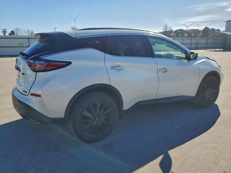 2024 NISSAN MURANO SV  