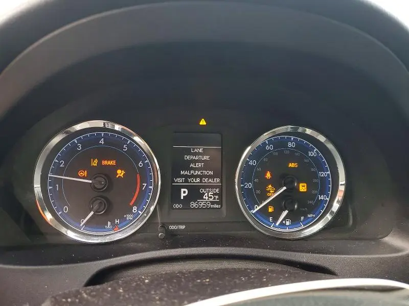 2017 TOYOTA COROLLA LE  