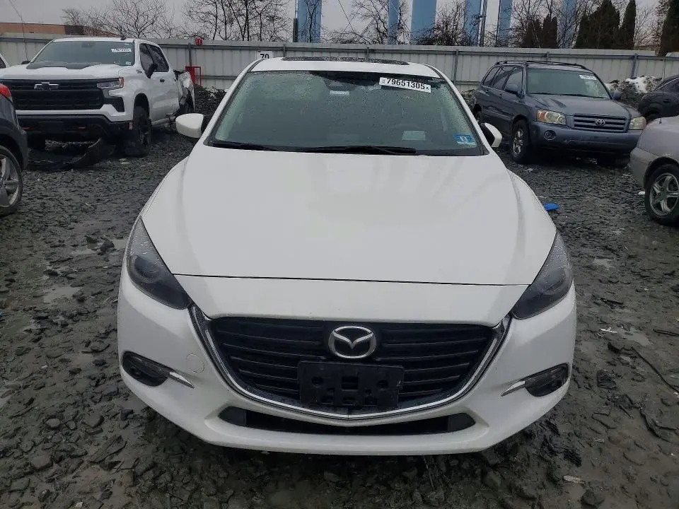 2018 MAZDA 3 GRAND TOURING  