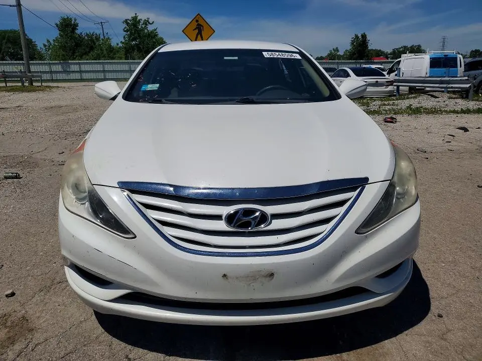 2011 HYUNDAI SONATA GLS  