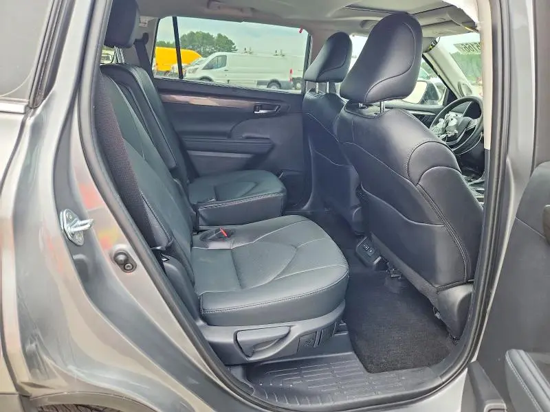2025 TOYOTA HIGHLANDER   