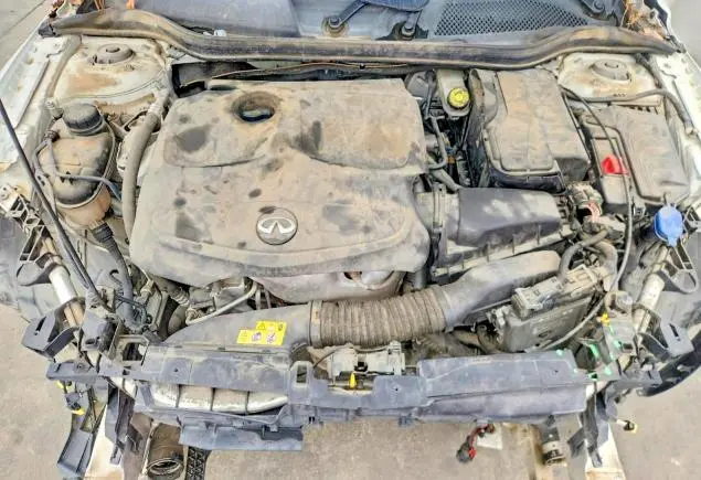 2018 INFINITI QX30 BASE  