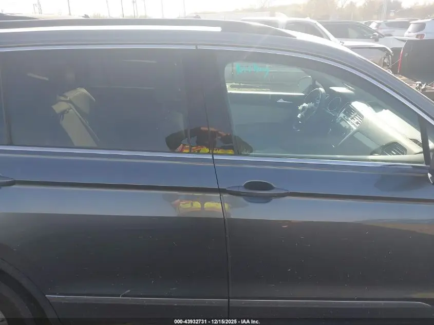 2018 VOLKSWAGEN TIGUAN 2.0T SE/2.0T SEL