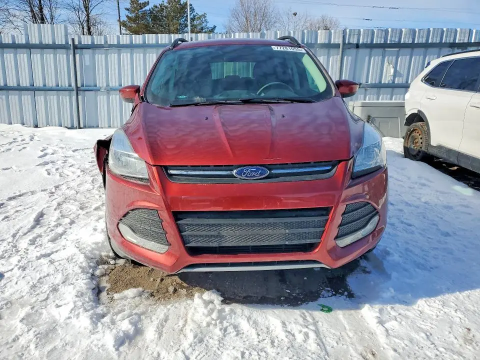 2015 FORD ESCAPE SE  