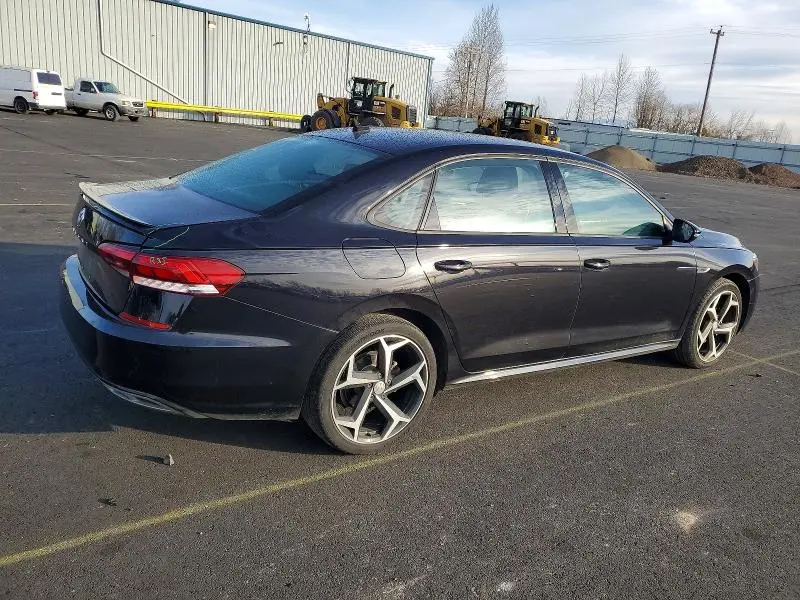 2020 VOLKSWAGEN PASSAT R-LINE  
