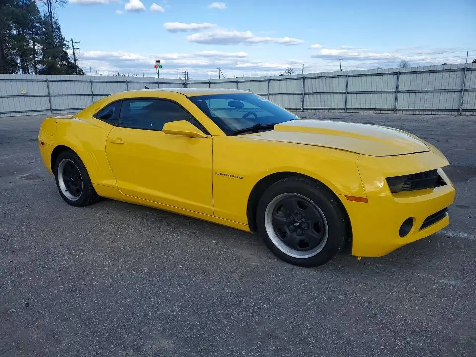 2013 CHEVROLET CAMARO LS  
