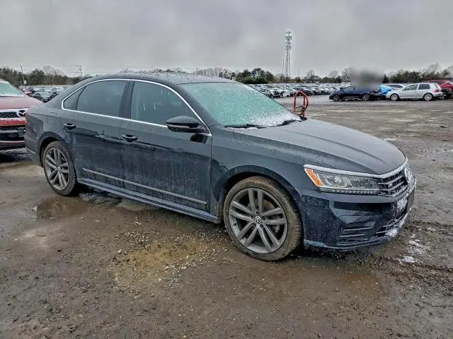 2016 VOLKSWAGEN PASSAT S  