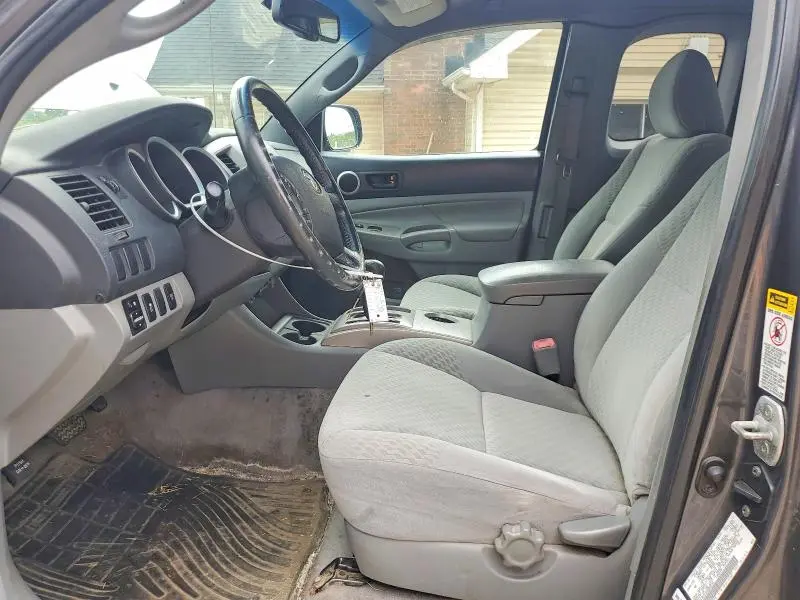 2011 TOYOTA TACOMA BASE  