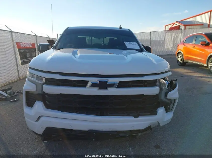 2024 CHEVROLET SILVERADO 1500 4WD  SHORT BED RST