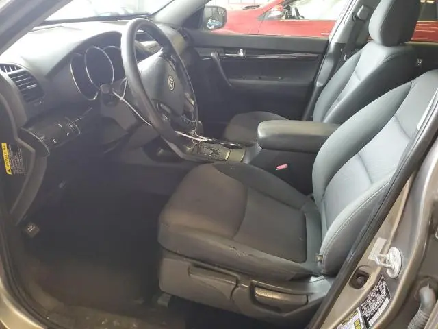 2013 KIA SORENTO LX  