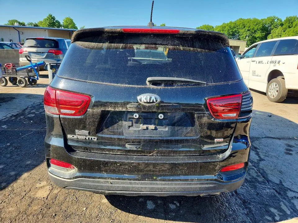 2019 KIA SORENTO LX  