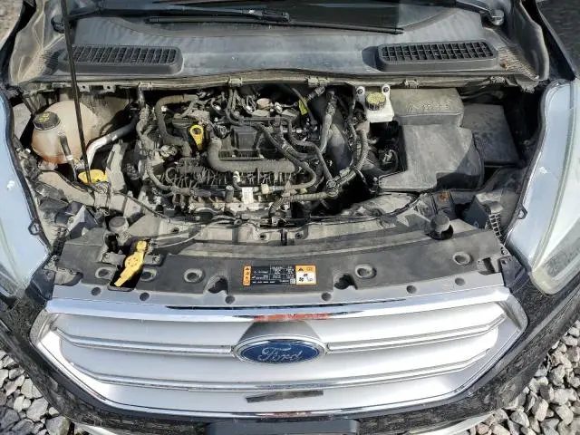 2017 FORD ESCAPE TITANIUM  