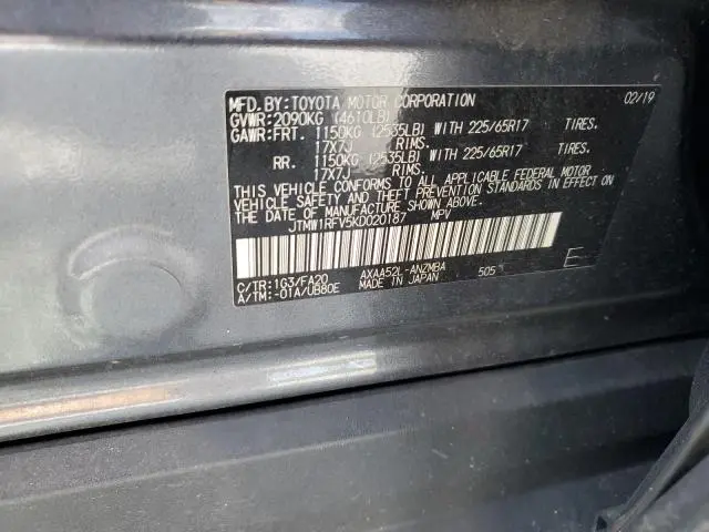 2019 TOYOTA RAV4 XLE  