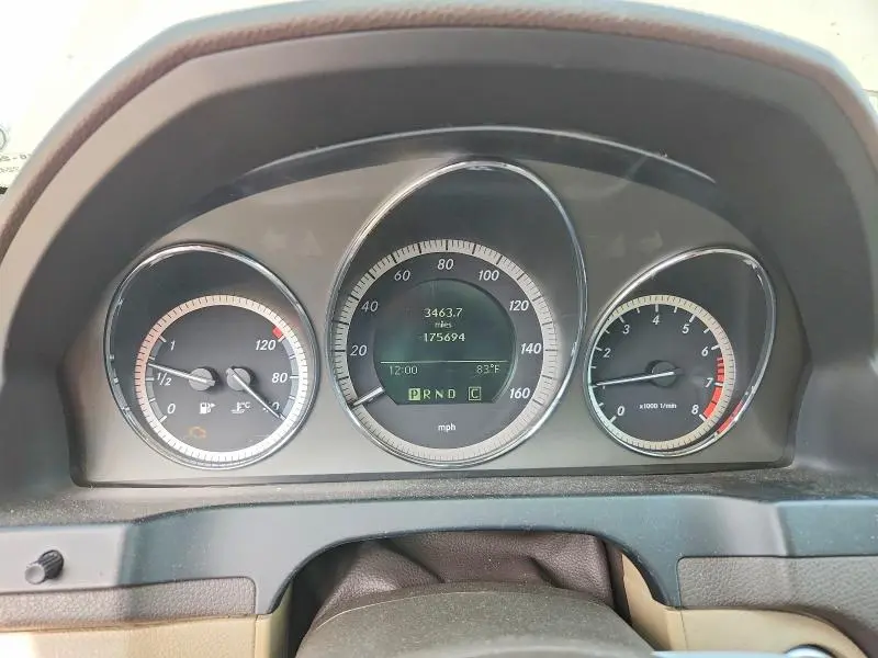 2010 MERCEDES-BENZ C 300  