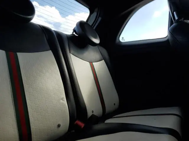 2012 FIAT 500L   
