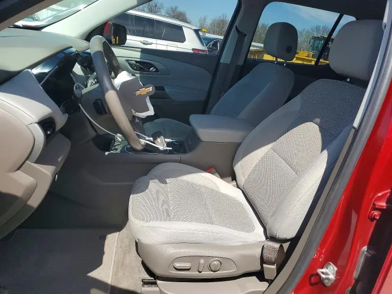 2021 CHEVROLET TRAVERSE LT  