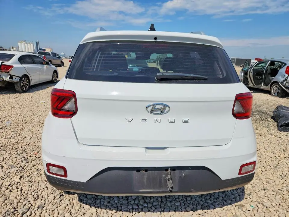 2021 HYUNDAI VENUE SEL  