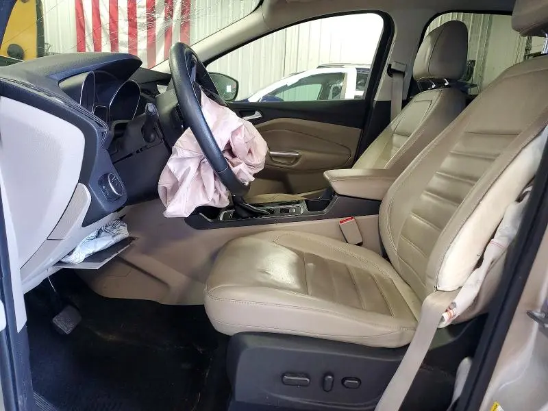 2017 FORD ESCAPE TITANIUM  