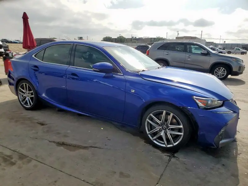 2017 LEXUS IS 200T  