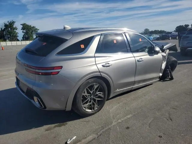 2022 GENESIS GV70 BASE  