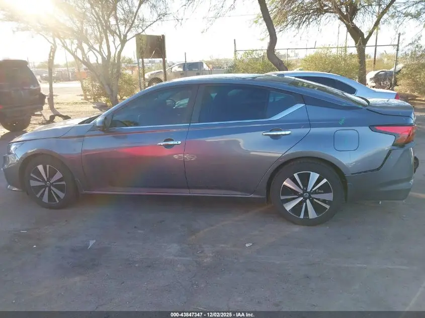 2021 NISSAN ALTIMA SV FWD