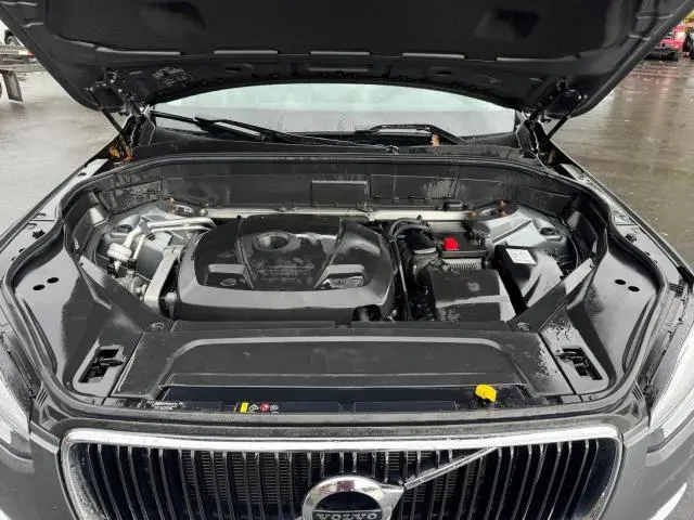 2016 VOLVO XC90 T6