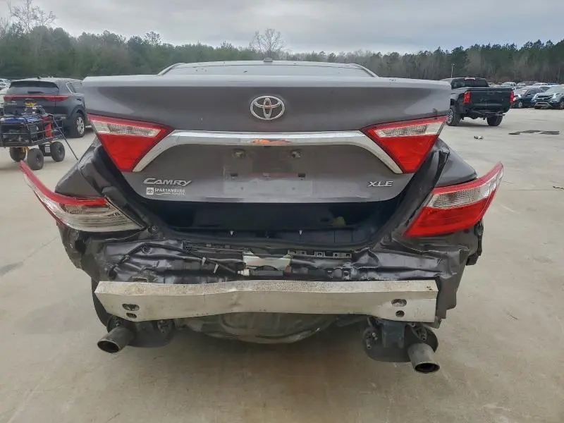 2016 TOYOTA CAMRY XSE  