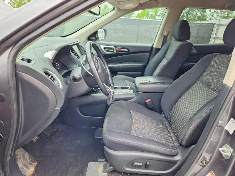 2019 NISSAN PATHFINDER SV  