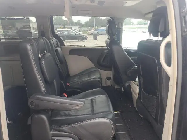 2013 CHRYSLER TOWN & COUNTRY TOURING L  